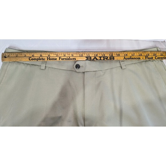 IZOD Golf Xtreme Function Men's Beige Khaki Dress Pants Size 42x30 Pleated Front - Picture 6 of 9
